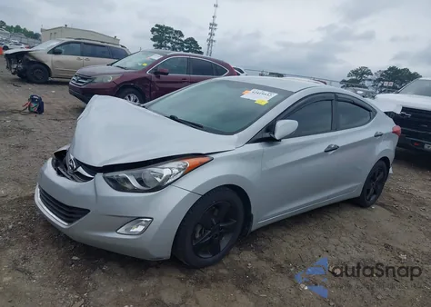 2013 Hyundai Elantra Gls from USA, damaged, VIN 5NPDH4AE4DH389021
